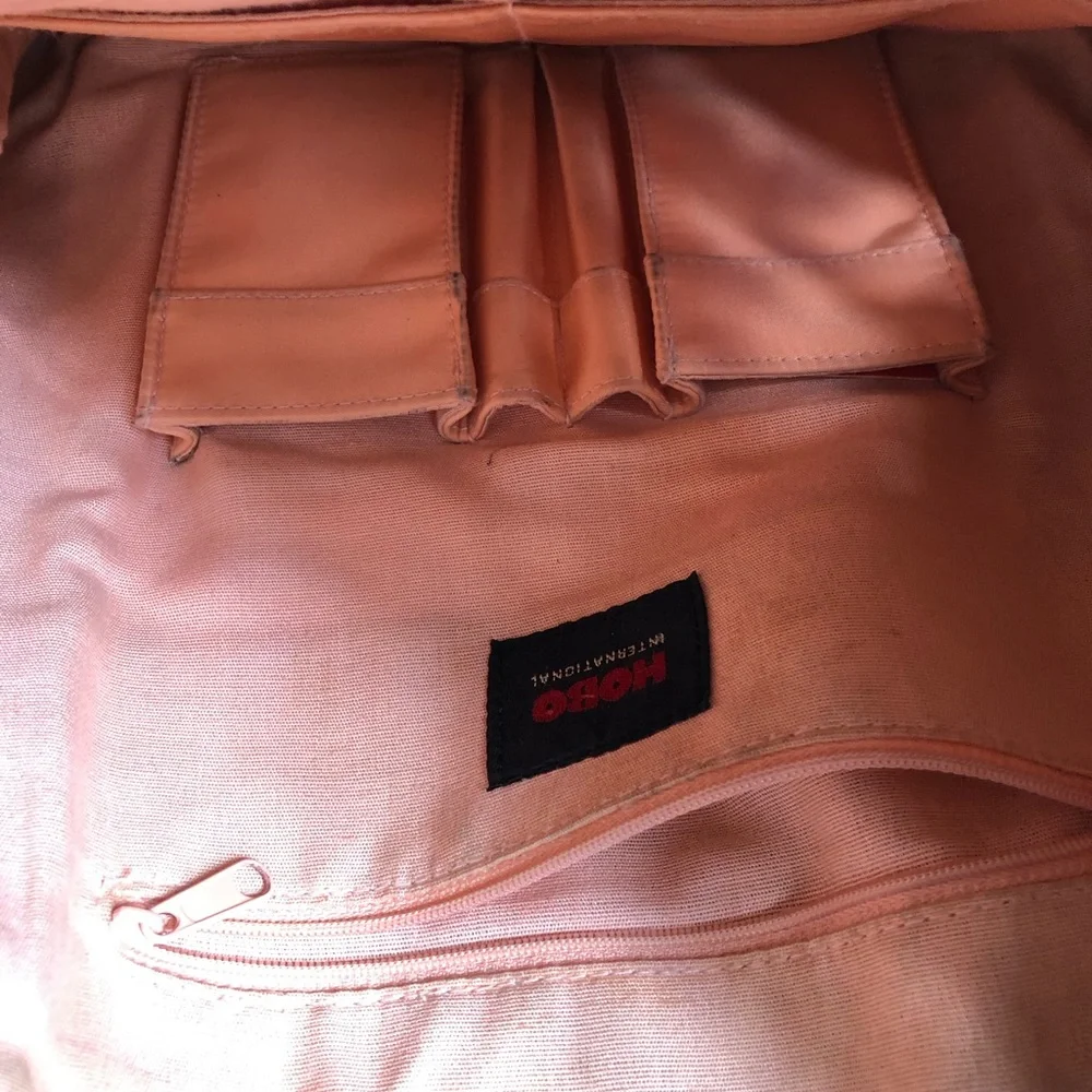 Leather HOBO bag with metal hardware & trim and peach fabric lining - EUC - Picture 10 of 16